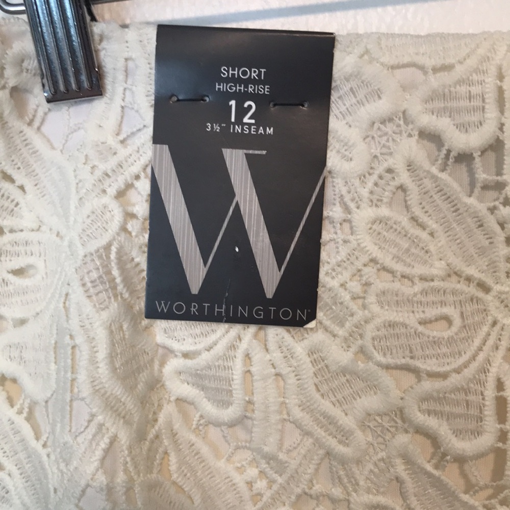 NEW Worthington Womens Lace Short. 12 - Picture 6 of 6
